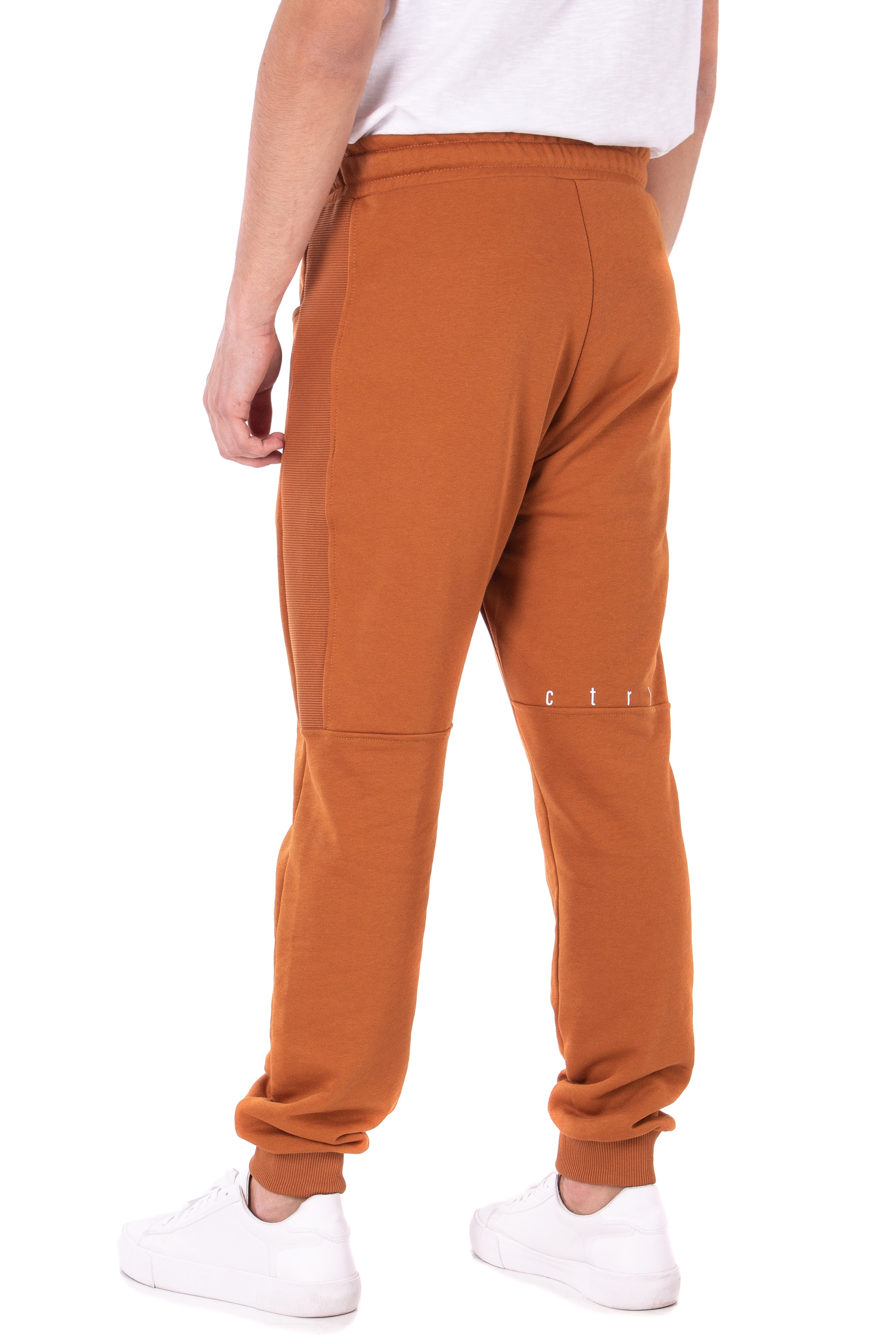 Action pants