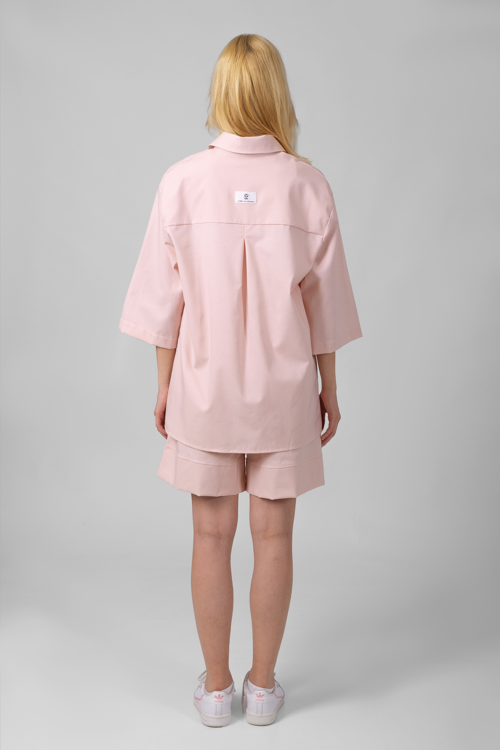 Oasis Suit